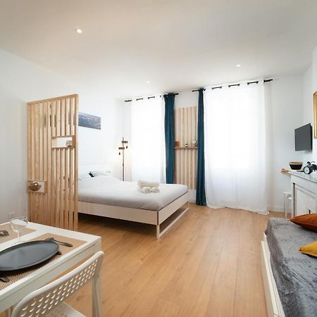 Apartment In The Heart Of Marseille Vieux Port Bagian luar foto