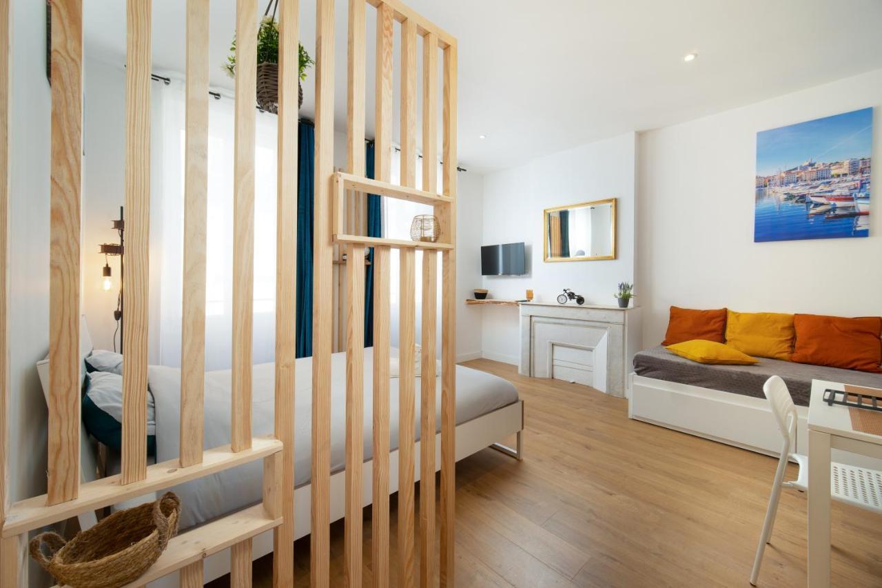 Apartment In The Heart Of Marseille Vieux Port Bagian luar foto